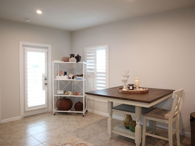 517 Cherimoya Street, Fort Pierce, FL 34981