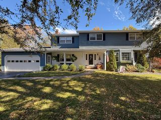 8150 Old Sunridge Drive, Manlius, NY 13104