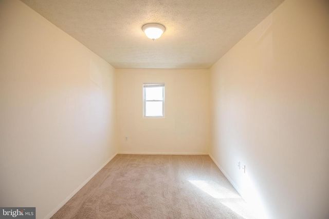 2127 JASMINE RD, Dundalk, MD 21222