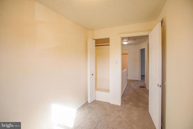 2127 JASMINE RD, Dundalk, MD 21222