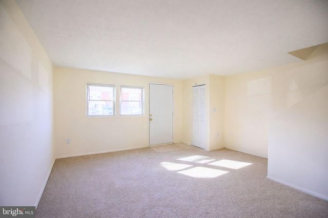 2127 JASMINE RD, Dundalk, MD 21222