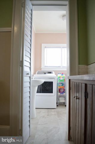 140 CASE AVE, Sharon, PA 16146