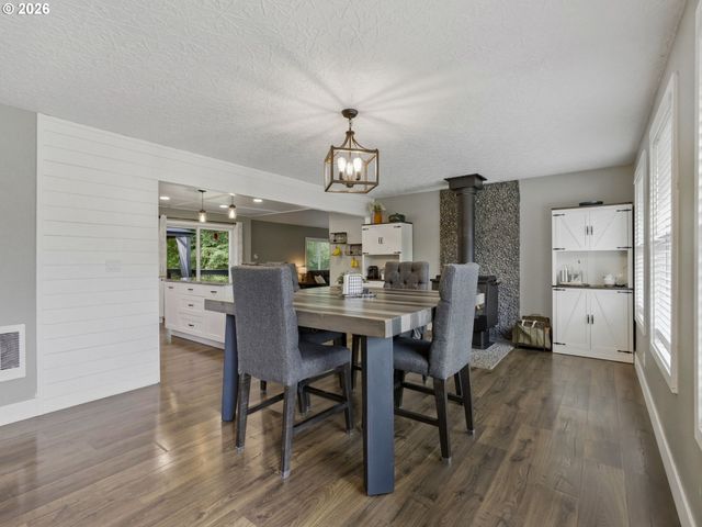 133 BRYANT Ln, Woodland, WA 98674