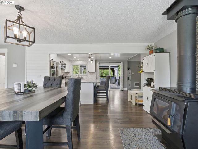 133 BRYANT Ln, Woodland, WA 98674