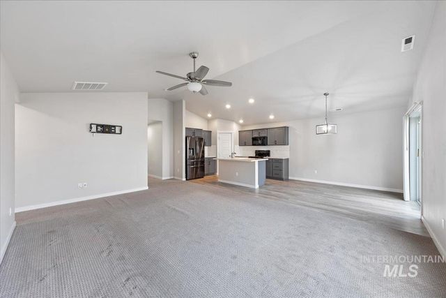 10692 W Camas St, Boise, ID 83709