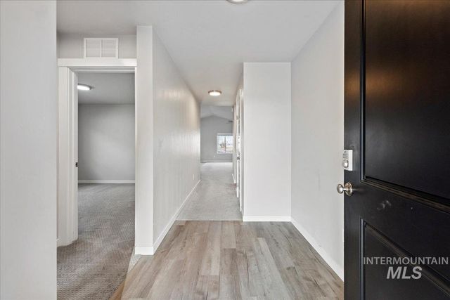 10692 W Camas St, Boise, ID 83709