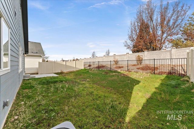 10692 W Camas St, Boise, ID 83709