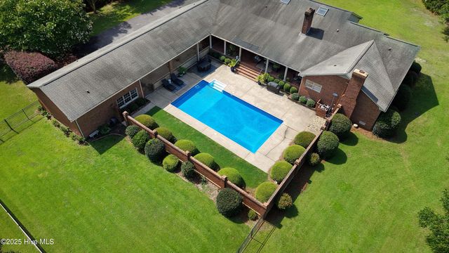 3509 Lakeview Trail, Kinston, NC 28504