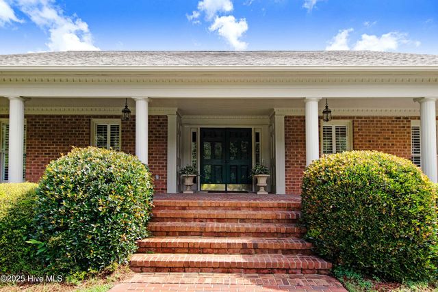 3509 Lakeview Trail, Kinston, NC 28504