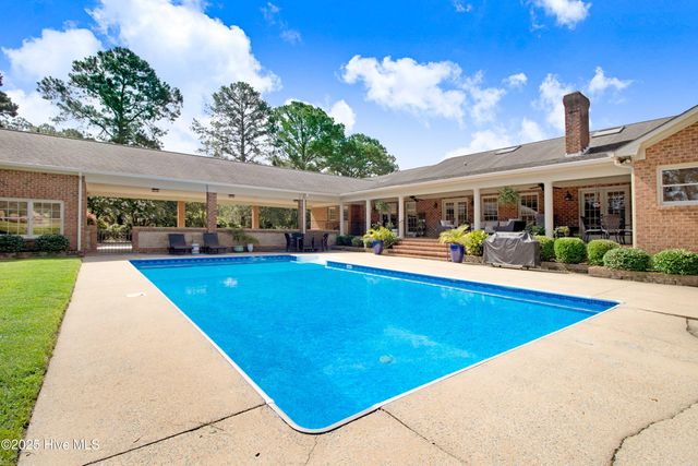 3509 Lakeview Trail, Kinston, NC 28504