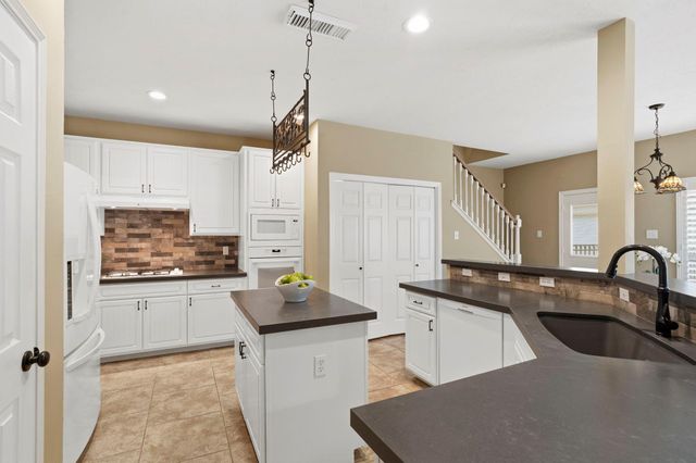 2215 Shelby Park Drive, Katy, TX 77450