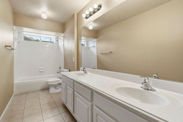 2215 Shelby Park Drive, Katy, TX 77450