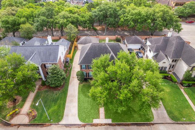 2215 Shelby Park Drive, Katy, TX 77450