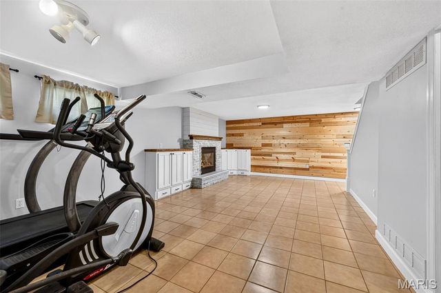 1677 Stardust Drive, Arnold, MO 63010