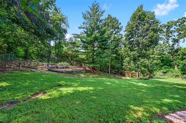 1677 Stardust Drive, Arnold, MO 63010
