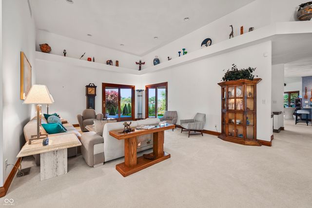 348 SW Shoshone Trail, Greensburg, IN 47240