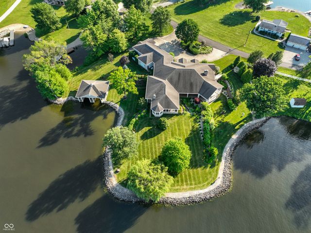 348 SW Shoshone Trail, Greensburg, IN 47240