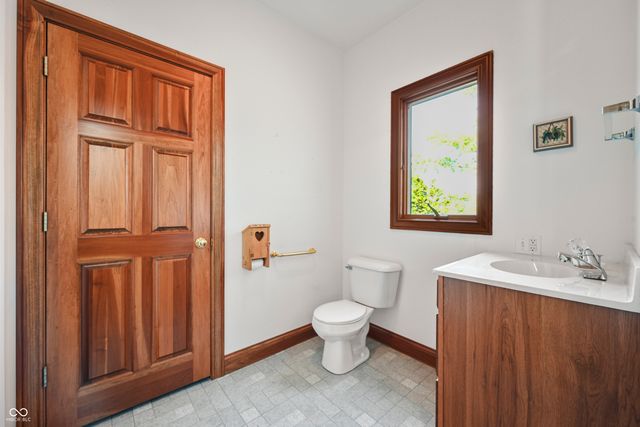 348 SW Shoshone Trail, Greensburg, IN 47240