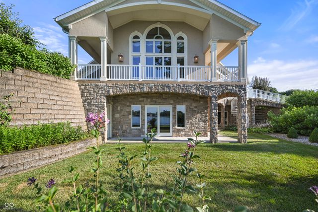 348 SW Shoshone Trail, Greensburg, IN 47240