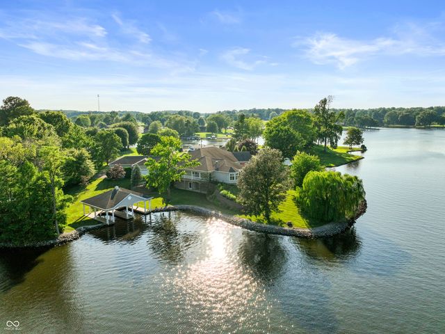 348 SW Shoshone Trail, Greensburg, IN 47240