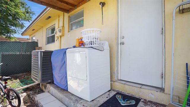 11161 SW 7 Street, Sweetwater, FL 33174