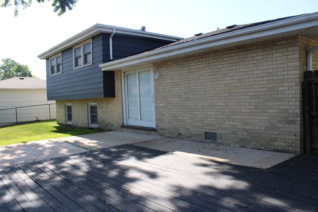 5554 Linder Court, Crestwood, IL 60418