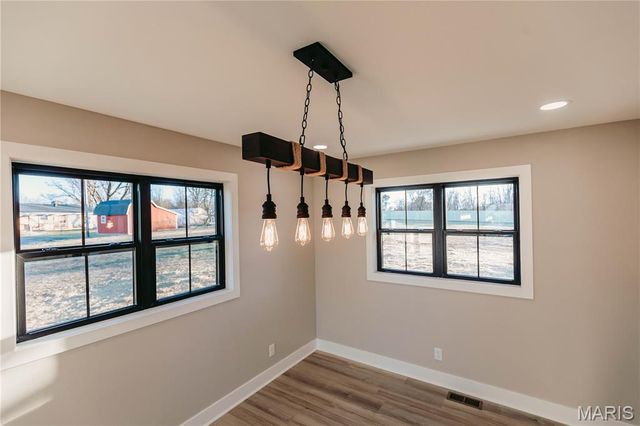 30963 N 63 Highway, Vienna, MO 65582