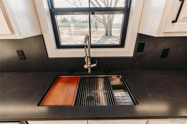 30963 N 63 Highway, Vienna, MO 65582