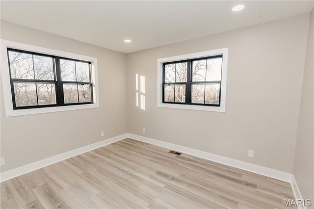 30963 N 63 Highway, Vienna, MO 65582