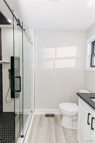 30963 N 63 Highway, Vienna, MO 65582