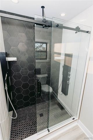 30963 N 63 Highway, Vienna, MO 65582