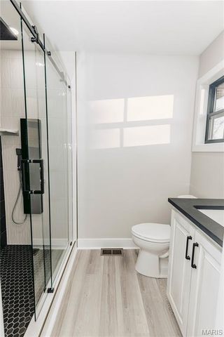 30963 N 63 Highway, Vienna, MO 65582