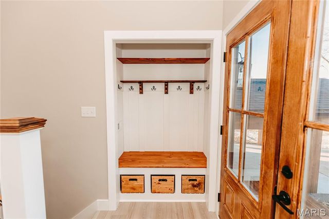 30963 N 63 Highway, Vienna, MO 65582