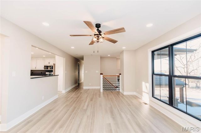 30963 N 63 Highway, Vienna, MO 65582