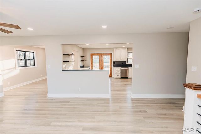 30963 N 63 Highway, Vienna, MO 65582