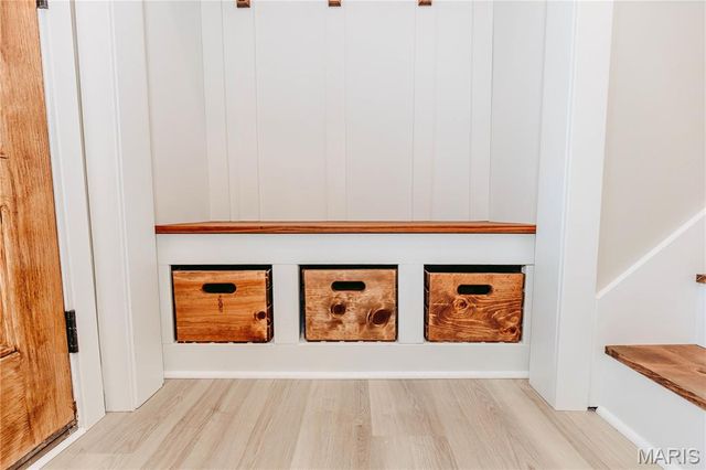 30963 N 63 Highway, Vienna, MO 65582