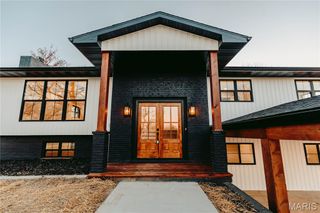 30963 N 63 Highway, Vienna, MO 65582