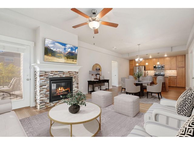 4672 Hahns Peak Dr 204, Loveland, CO 80538