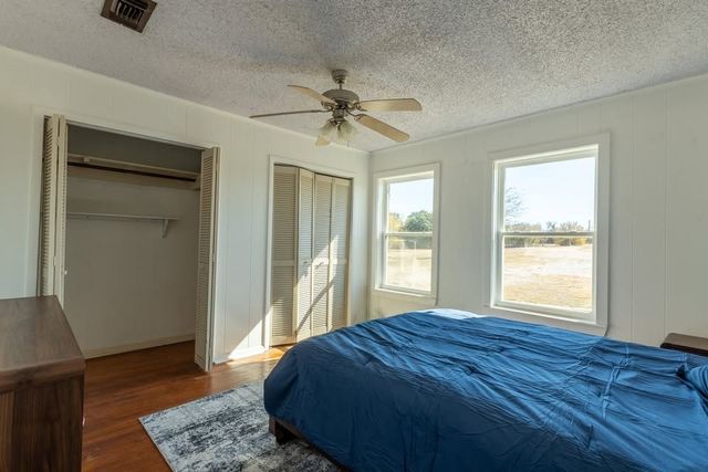 4402 Colony Road A, Granbury, TX 76048