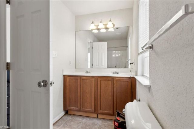 896 A AVE, Norfolk, VA 23503