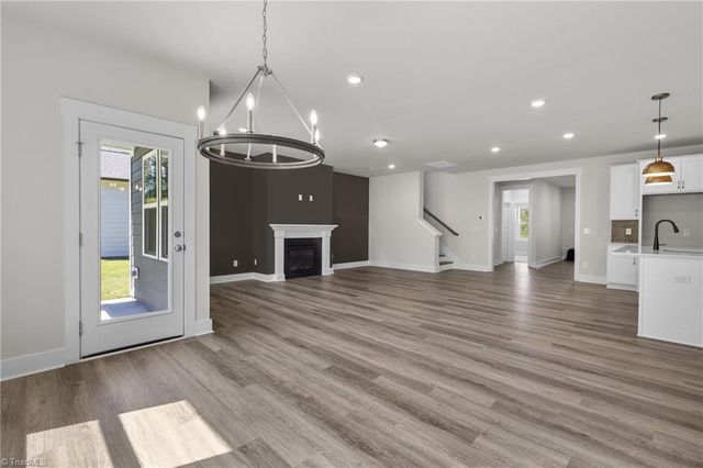 4104 Lincoln Mill Drive, Mcleansville, NC 27301