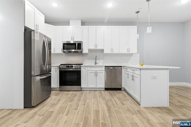 510 S 15th, Newark, NJ 07103