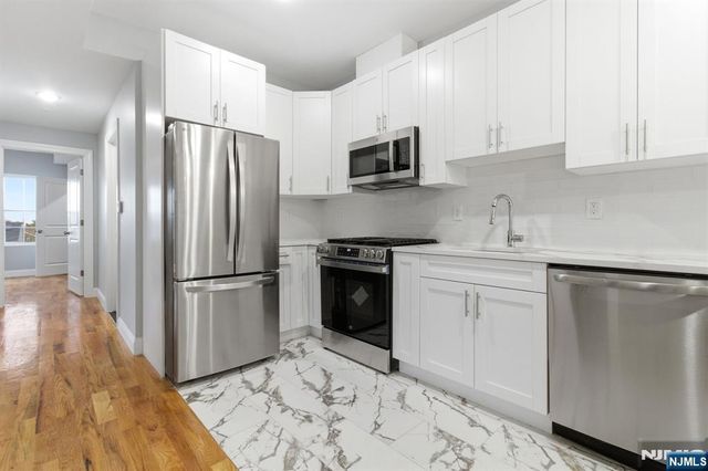 510 S 15th, Newark, NJ 07103