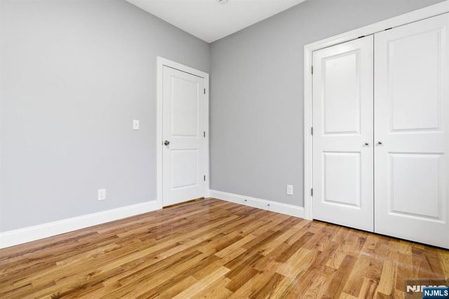 510 S 15th, Newark, NJ 07103