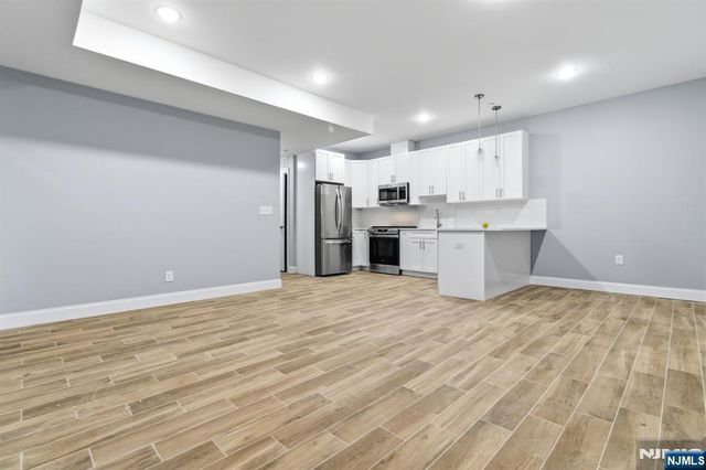510 S 15th, Newark, NJ 07103