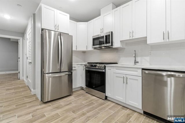 510 S 15th, Newark, NJ 07103