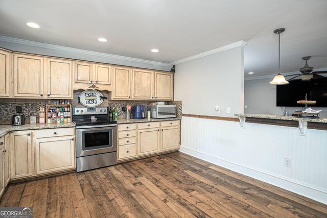 386 Parker Road, Covington, GA 30014