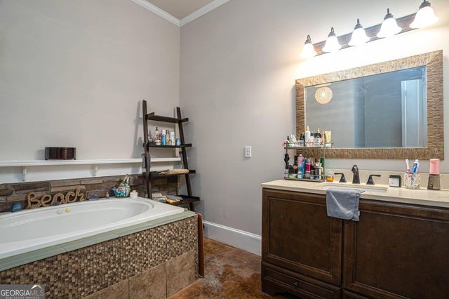 386 Parker Road, Covington, GA 30014