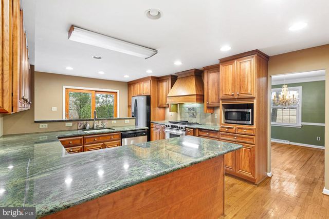 529 COOPER ST, Woodbury, NJ 08096