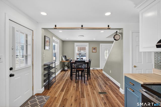 122 Shawmut Avenue, North Haven, CT 06473